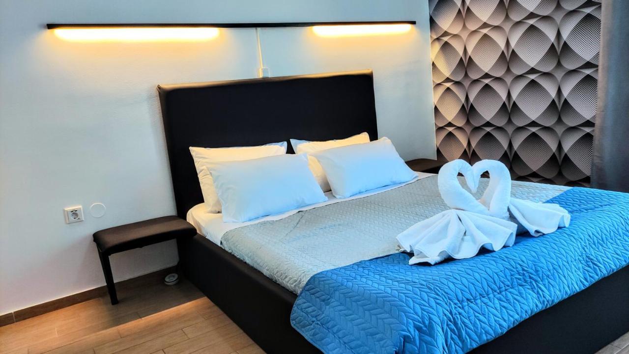 The Elysian At Nicopolis Jacuzzi Apartman Nikopolis Kültér fotó