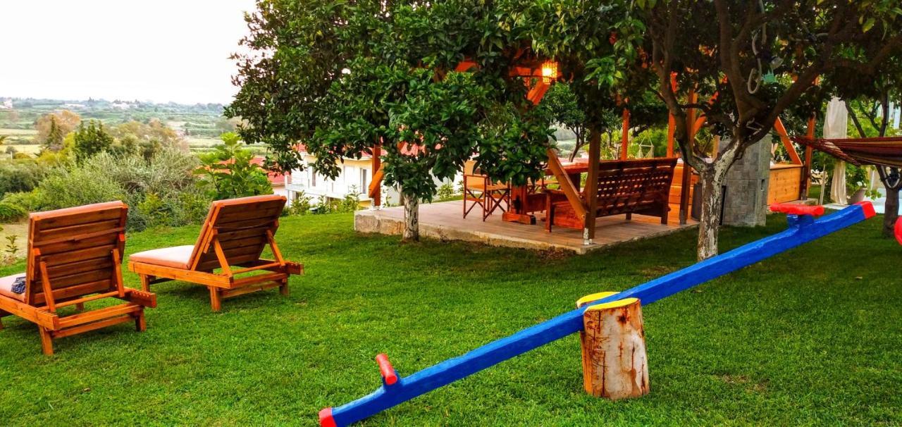 The Elysian At Nicopolis Jacuzzi Apartman Nikopolis Kültér fotó